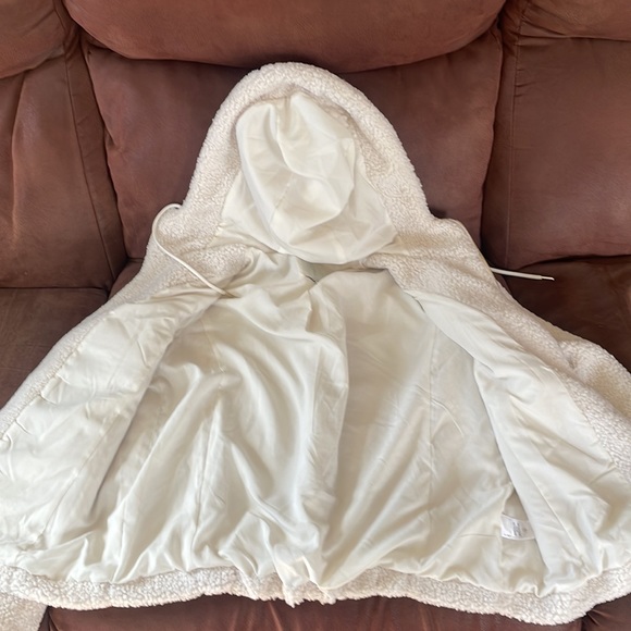 Joie Sherpa style jacket size XS - Picture 4 of 4